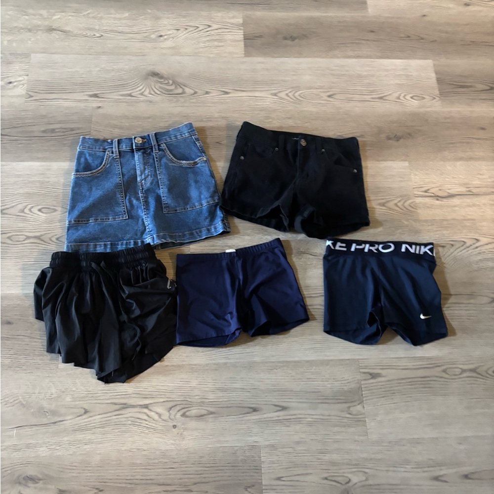 Women’s shorts bundle